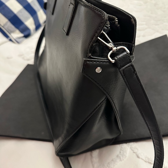 Matt and Nat bag with dust bag - Picture 7 of 9